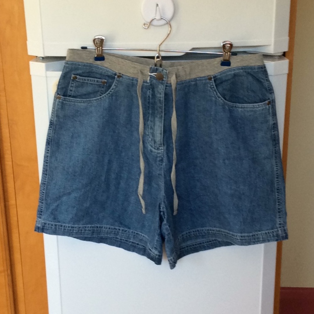 J. Jill Casual Denim Shorts 100% Cotton